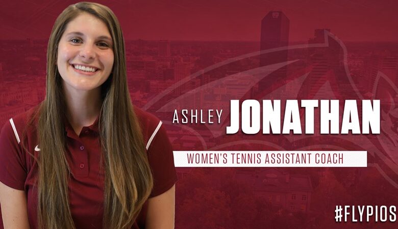 Jonathan Thie Celebrates One-Year Anniversary of Being Assistant Women’s Tennis Coach