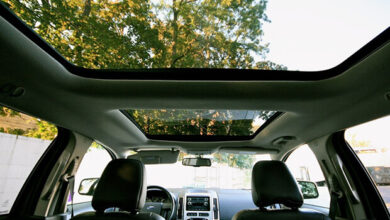 What is the difference between Panoramic Sunroof and Normal Sunroof?